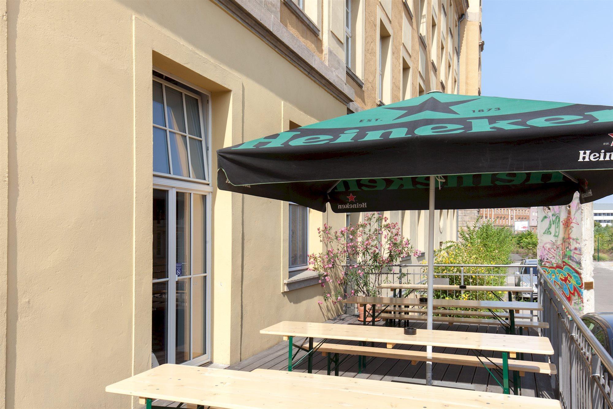 A&O Leipzig Hauptbahnhof Hostel Exterior photo