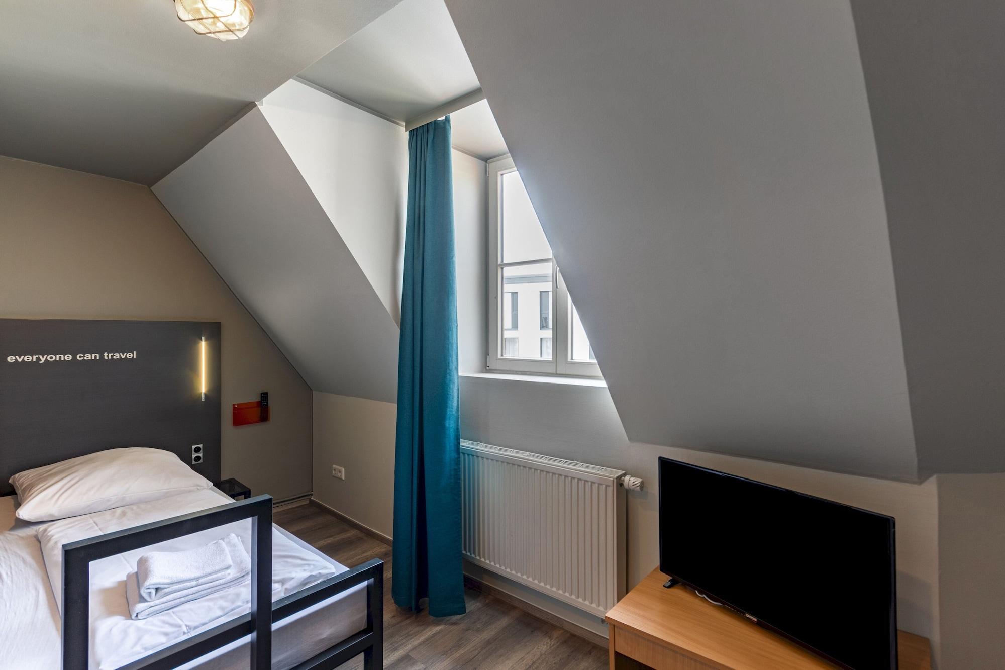 A&O Leipzig Hauptbahnhof Hostel Exterior photo